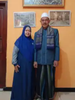KH. Abdul Ghofur, S.Ag,. MM